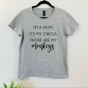 🤍 Mom T-Shirt 🤍